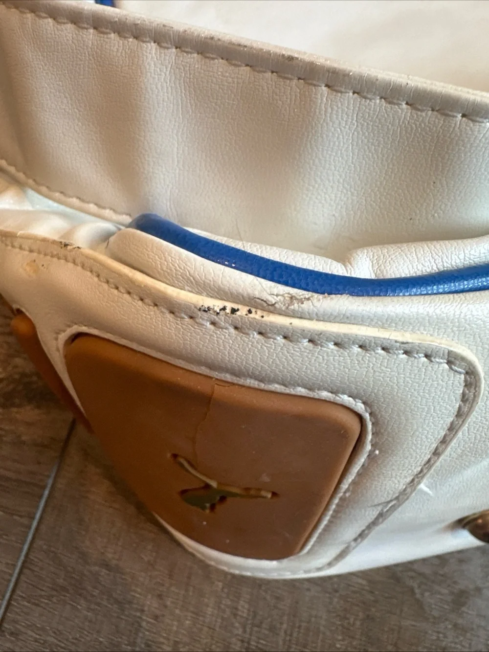 Vintage Puma White and Blue Shoulder Retro Bag
